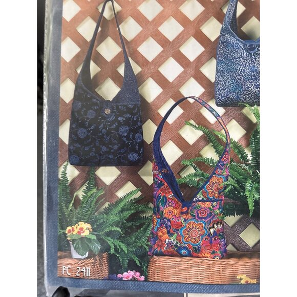 The XBag Pattern by Four Corners Designs for Stylish & Functional Bags - Picture 2 of 4